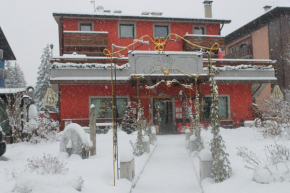 Отель Jolly Residence  Бормио